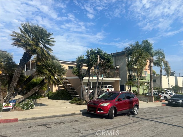 Image 1 of 13 For 218 Lomita  