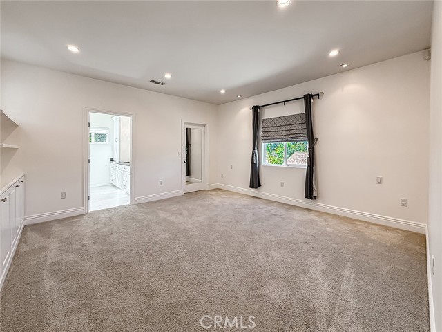 Detail Gallery Image 43 of 58 For 5960 Balcom, Encino,  CA 91316 - 4 Beds | 4 Baths