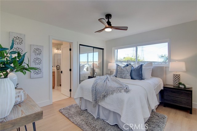 Detail Gallery Image 12 of 29 For 8652 Royer, Huntington Beach,  CA 92647 - 4 Beds | 2 Baths