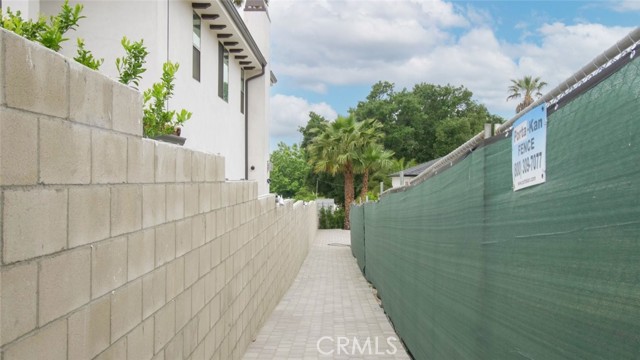 10041 Leona Street photo 6