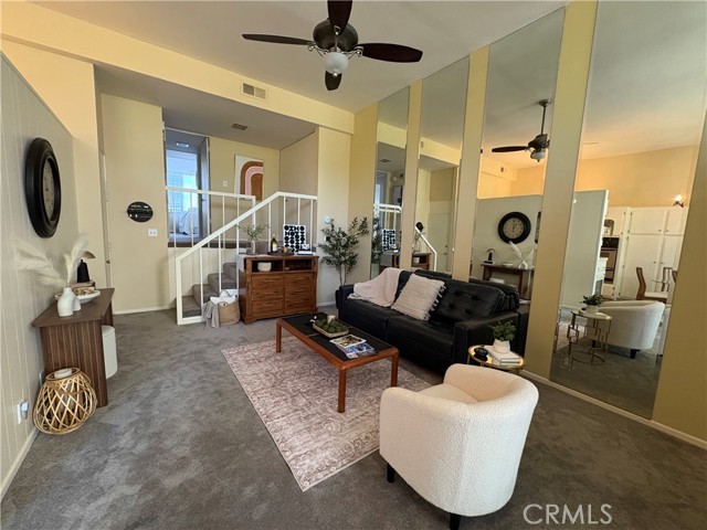 Image 2 of 26 For 4256 Kling Street