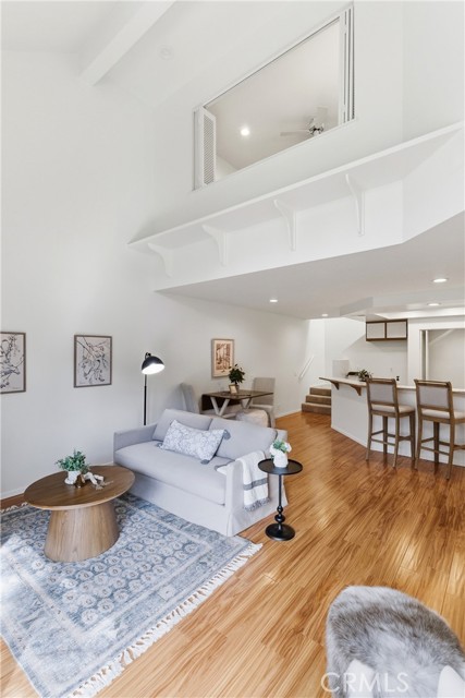 Detail Gallery Image 4 of 28 For 81 Briarglen, Irvine,  CA 92614 - 2 Beds | 2 Baths