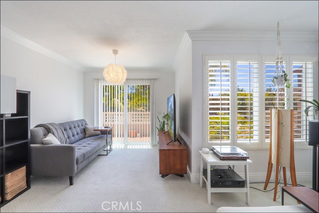 12 Stoneglen, Aliso Viejo CA: https://media.crmls.org/medias/6183b0c1-ff7c-4908-a3b5-fb9615dd3cba.jpg