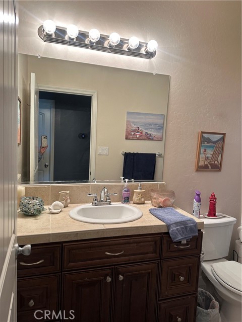 Detail Gallery Image 9 of 23 For 1611 Brea St, Bakersfield,  CA 93307 - 3 Beds | 2 Baths