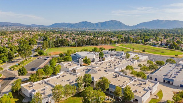 43195 Martina Court, Temecula CA: https://media.crmls.org/medias/6185393d-a545-4404-8a29-82eecb698fcb.jpg
