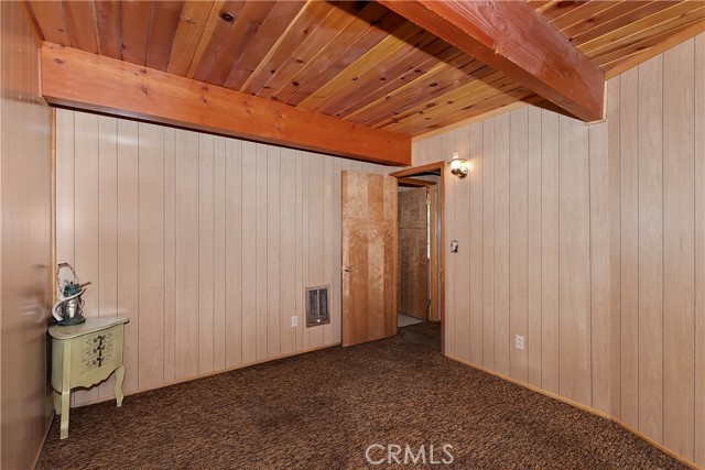 Detail Gallery Image 14 of 29 For 33094 Robin Ln, Running Springs,  CA 92382 - 2 Beds | 2 Baths