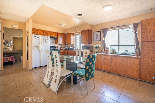 Detail Gallery Image 14 of 25 For 3116 E Ave Q14, Palmdale,  CA 93550 - 2 Beds | 2 Baths