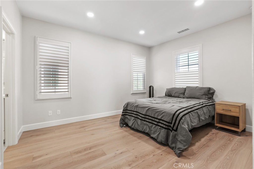MLS #OC26158756 image #41
