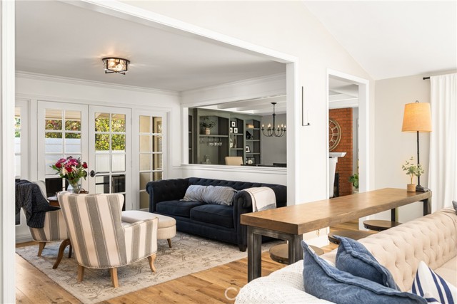 Detail Gallery Image 17 of 70 For 227 S Calle Grande, Orange,  CA 92869 - 3 Beds | 2 Baths