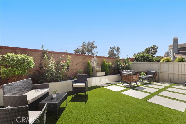 Detail Gallery Image 30 of 34 For 2332 Aspen St, Tustin,  CA 92782 - 3 Beds | 2/1 Baths