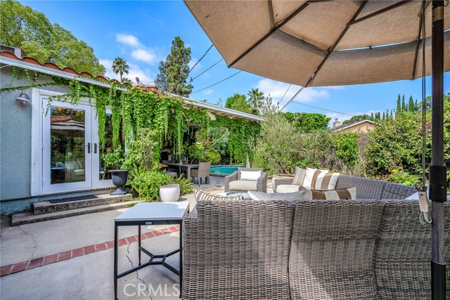 Detail Gallery Image 26 of 34 For 22015 Independencia St, Woodland Hills,  CA 91364 - 3 Beds | 2 Baths