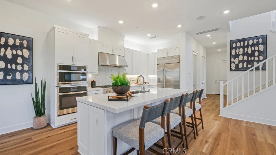 1175 Snowberry Place