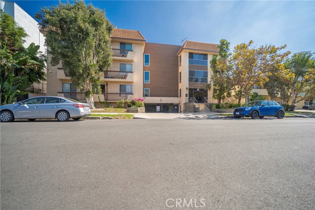 Detail Gallery Image 31 of 52 For 104 S Hayworth Ave #204,  Los Angeles,  CA 90048 - 2 Beds | 2 Baths