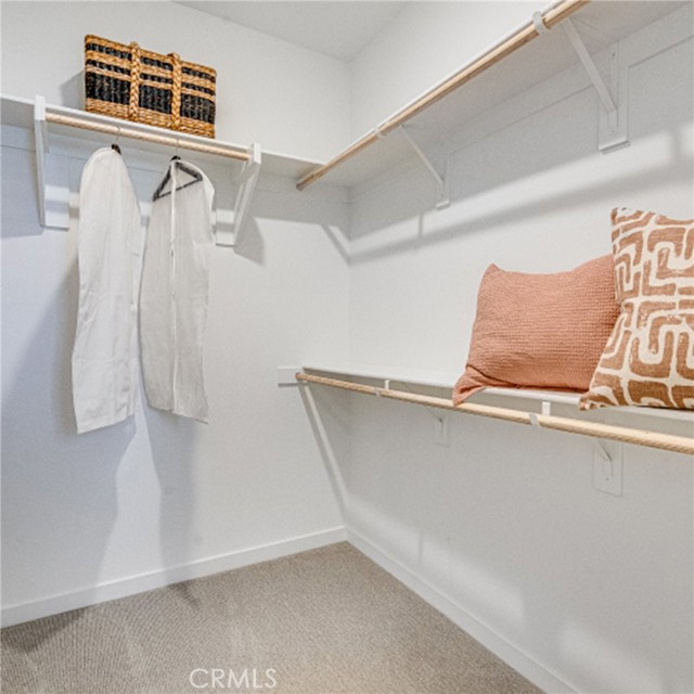 2709 W Amberley Privado, Ontario CA: https://media.crmls.org/medias/618a9056-2df0-40b9-b6a0-7a4b3d063ed1.jpg