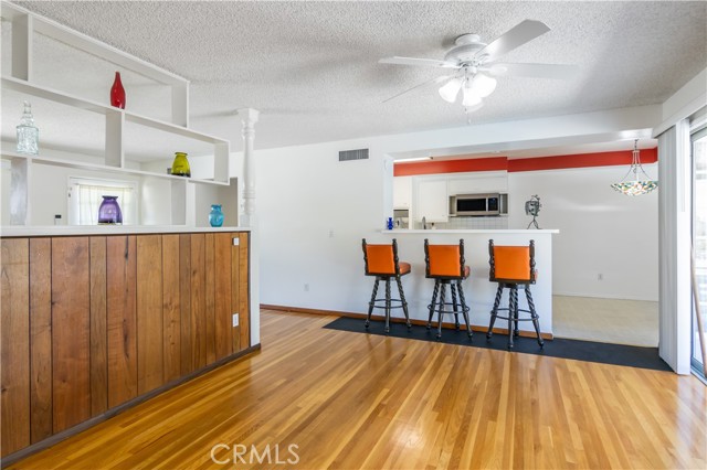 Detail Gallery Image 8 of 24 For 11543 Swinton, Granada Hills,  CA 91344 - 3 Beds | 2 Baths