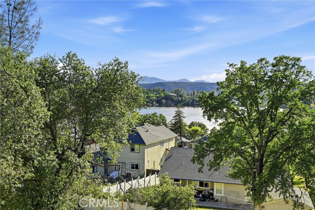 Detail Gallery Image 25 of 41 For 18669 Deer Hill, Hidden Valley Lake,  CA 95467 - 3 Beds | 2 Baths