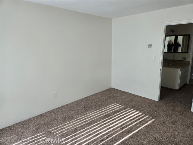 Detail Gallery Image 24 of 39 For 5585 E Pacific Coast #115,  Long Beach,  CA 90804 - 2 Beds | 1 Baths