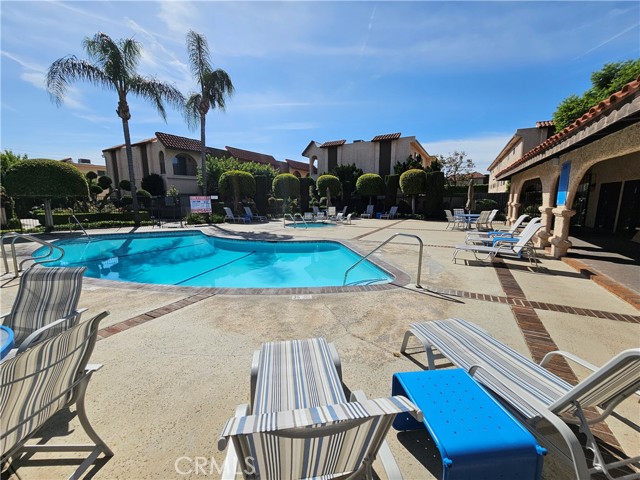 Detail Gallery Image 62 of 69 For 1711 Grismer Ave #52,  Burbank,  CA 91504 - 3 Beds | 3 Baths