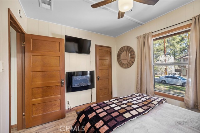 Detail Gallery Image 17 of 29 For 328 E Fairway Bld, Big Bear City,  CA 92314 - 3 Beds | 1 Baths