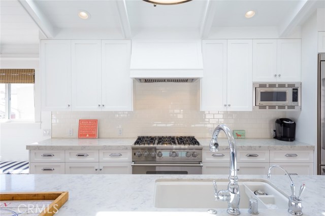 524 13th Street, Manhattan Beach CA: https://media.crmls.org/medias/618ca529-1026-44fd-9432-6670a3b6582d.jpg