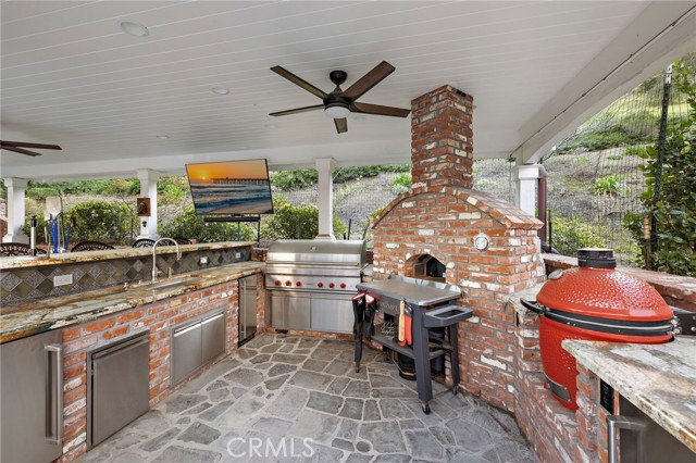 Image 49 of 56 For 30882 Via Colinas