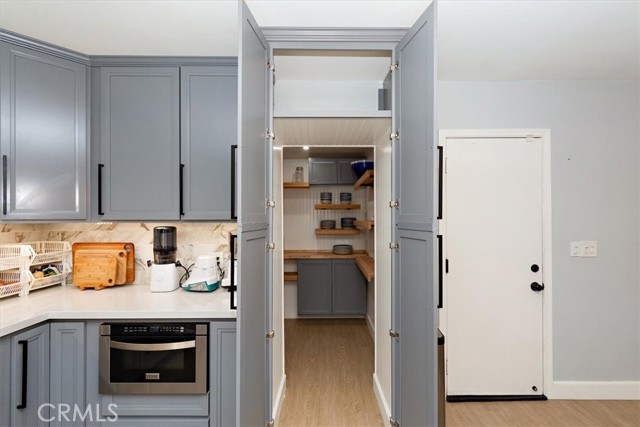 Detail Gallery Image 9 of 31 For 2105 Oxford Ave, Claremont,  CA 91711 - 4 Beds | 3 Baths