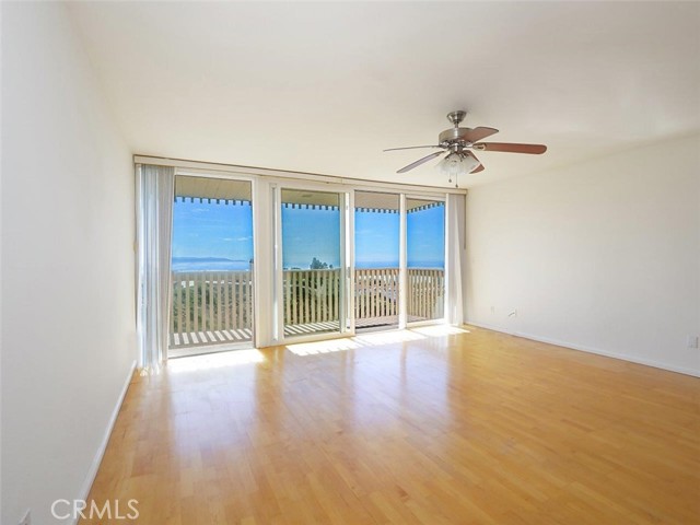 Detail Gallery Image 6 of 29 For 6526 Ocean Crest Dr #A204,  Rancho Palos Verdes,  CA 90275 - 2 Beds | 2 Baths