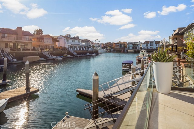 Detail Gallery Image 17 of 47 For 4072 Morning Star, Huntington Beach,  CA 92649 - 4 Beds | 4 Baths