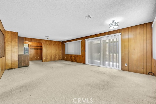 Detail Gallery Image 14 of 42 For 350 Glenhill Dr, Riverside,  CA 92507 - 6 Beds | 3 Baths