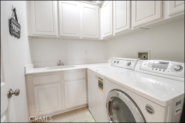 12 Lyon Ridge, Aliso Viejo CA: https://media.crmls.org/medias/618f905a-afa5-4e5d-9e77-a7a14656e220.jpg