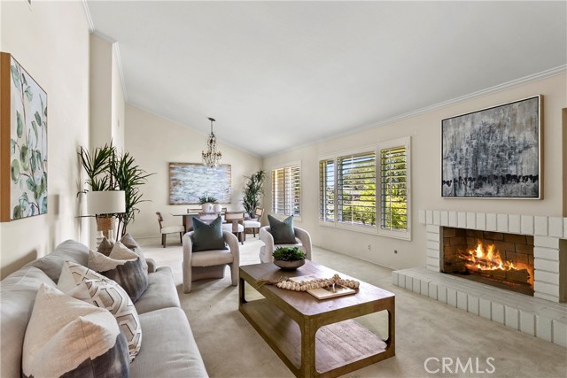 9292 Hidden Valley Drive, Villa Park CA: https://media.crmls.org/medias/618ff6fb-7b3e-4740-82be-6a8b6f94704a.jpg