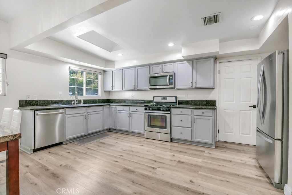 MLS #SR25269534 image #14