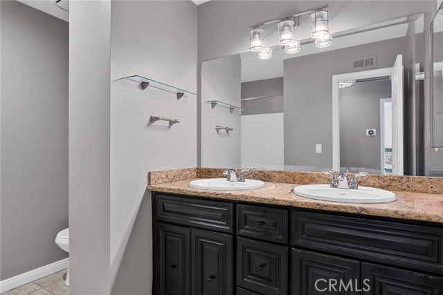Detail Gallery Image 12 of 23 For 5523 Pioneer Bld, Whittier,  CA 90601 - 2 Beds | 2/1 Baths