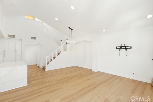 Detail Gallery Image 3 of 55 For 26 Burlingame, Irvine,  CA 92602 - 3 Beds | 3 Baths