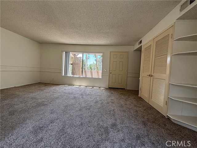 Detail Gallery Image 5 of 39 For 1350 Cabrillo Park Dr #F,  Santa Ana,  CA 92701 - 1 Beds | 1 Baths