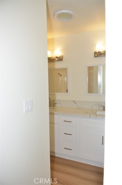 Detail Gallery Image 33 of 39 For 64 Oak Tree Lane, Irvine,  CA 92612 - 4 Beds | 2/1 Baths