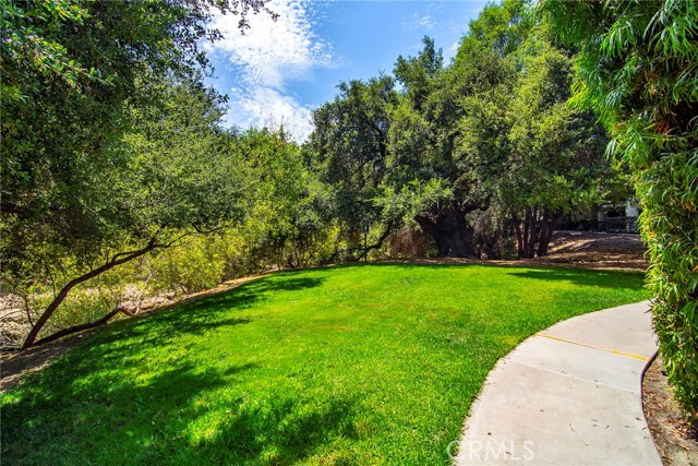 4710 Park Granada, 180 photo 20