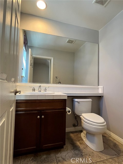 Detail Gallery Image 8 of 21 For 1229 Abelia, Irvine,  CA 92606 - 2 Beds | 1/1 Baths