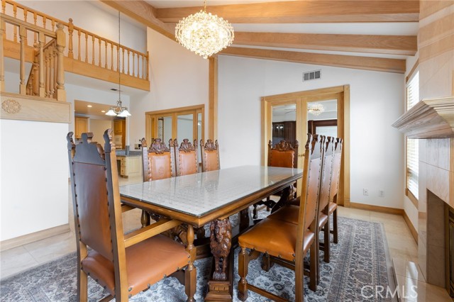 18825 Felbar Avenue, Torrance CA: https://media.crmls.org/medias/619625e3-afed-4a92-a0eb-b496022d05f8.jpg