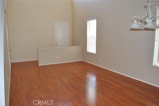 27520 Nellie Court, Temecula CA: https://media.crmls.org/medias/61962858-ef23-4590-b19c-7f48e4a9862a.jpg