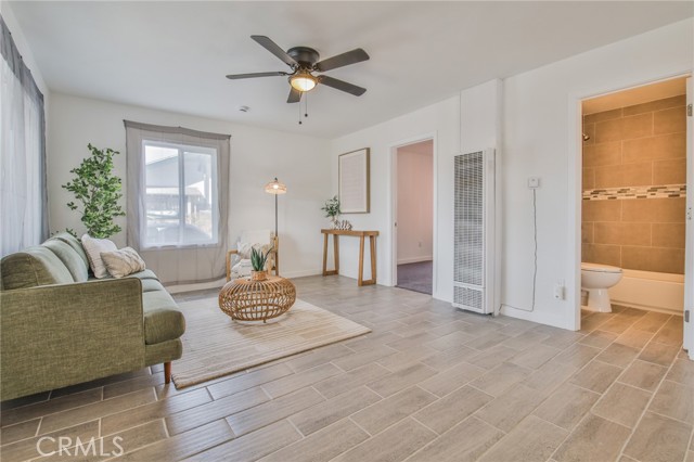 Detail Gallery Image 11 of 46 For 1327 Exposition Bld, Los Angeles,  CA 90018 - 2 Beds | 2 Baths