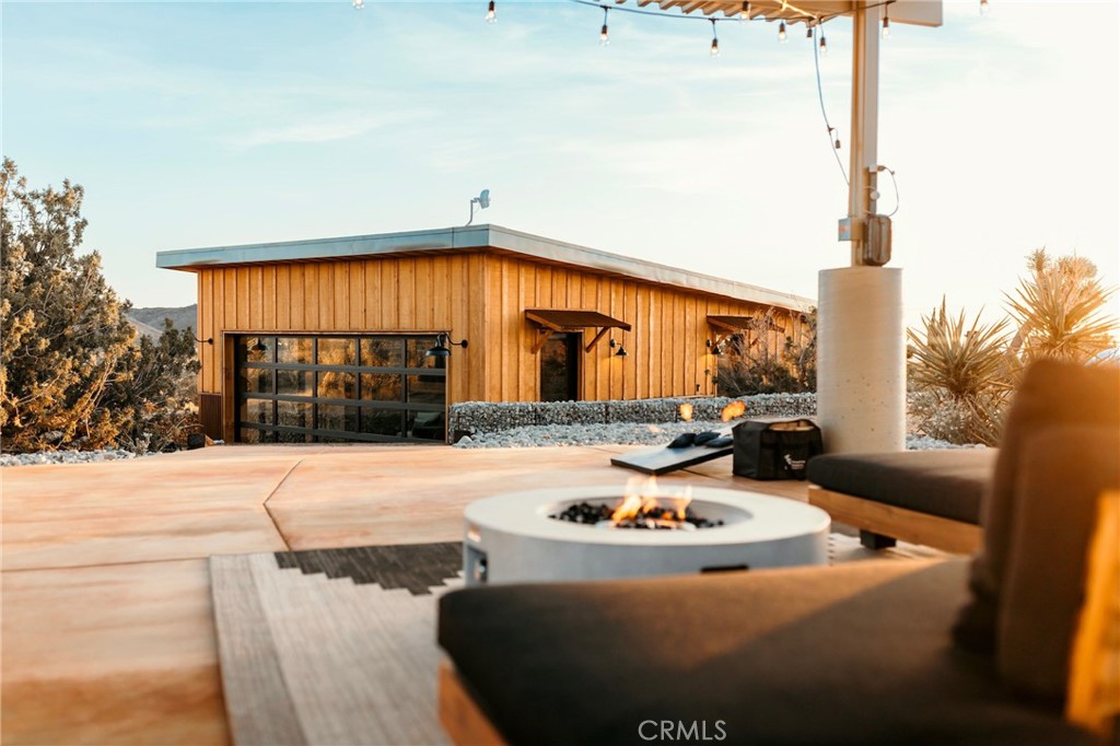 MLS #OC25041427 image #3