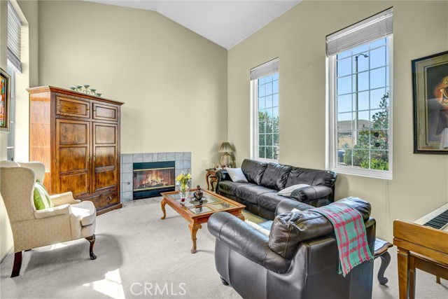 Detail Gallery Image 5 of 41 For 37230 45th St E, Palmdale,  CA 93552 - 4 Beds | 3 Baths