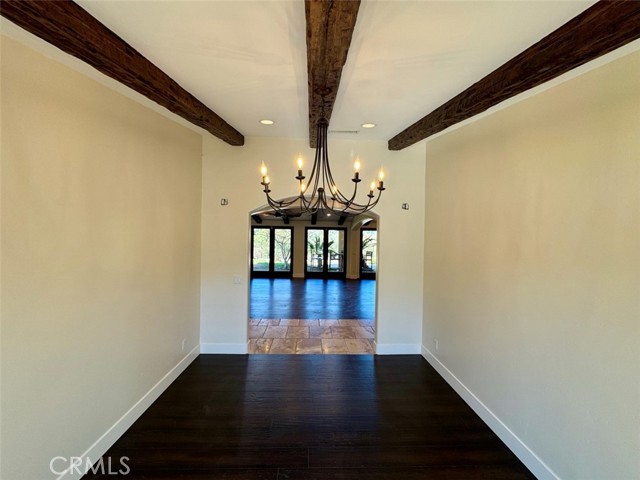 1415 Via Vallarta, Riverside CA: https://media.crmls.org/medias/619900e6-d5dc-48be-9e6e-20c6c47a6059.jpg