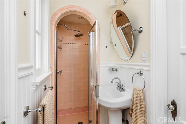 Detail Gallery Image 26 of 44 For 209 Ximeno Ave, Long Beach,  CA 90803 - 3 Beds | 2 Baths