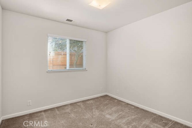 Detail Gallery Image 15 of 22 For 1105 Admiral Lane, Chico,  CA 95926 - 3 Beds | 2 Baths