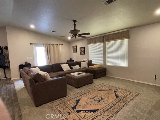 Detail Gallery Image 10 of 37 For 12600 Havasu Lake Rd #57,  Needles,  CA 92363 - 3 Beds | 2 Baths