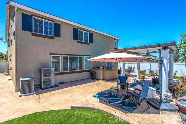 15850 Twin Lakes Dr, Moreno Valley CA: https://media.crmls.org/medias/619d7b50-e889-4132-8698-b187a317b9e5.jpg