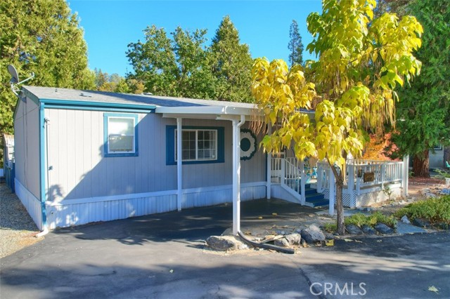 Detail Gallery Image 1 of 43 For 42841 Road 222 #17,  Oakhurst,  CA 93644 - 2 Beds | 2 Baths