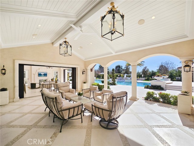 100 Palm Hill Lane, Bradbury CA: https://media.crmls.org/medias/619eb21a-d83f-4a54-81b5-39e83a9e3dcb.jpg